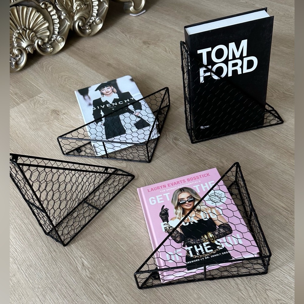 Modern Black Wire Magazine & Book holders | Mountable Magazine Rack